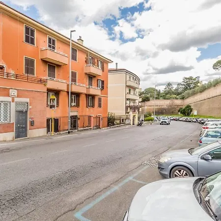 Vatican House Entire With 2 Bedrooms & 2 Wi-fi 罗马