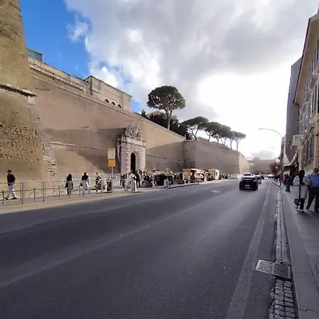 Vatican House Entire With 2 Bedrooms & 2 Wi-fi *