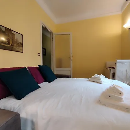 Vatican House Entire With 2 Bedrooms & 2 Wi-fi 公寓 罗马